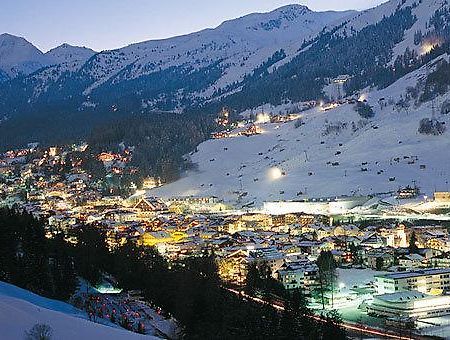 Haus Bischof Apartamento Sankt Anton am Arlberg Exterior foto